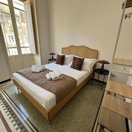 Ortigia Grand Salon - Extra Spacious Primelocation Caraccess